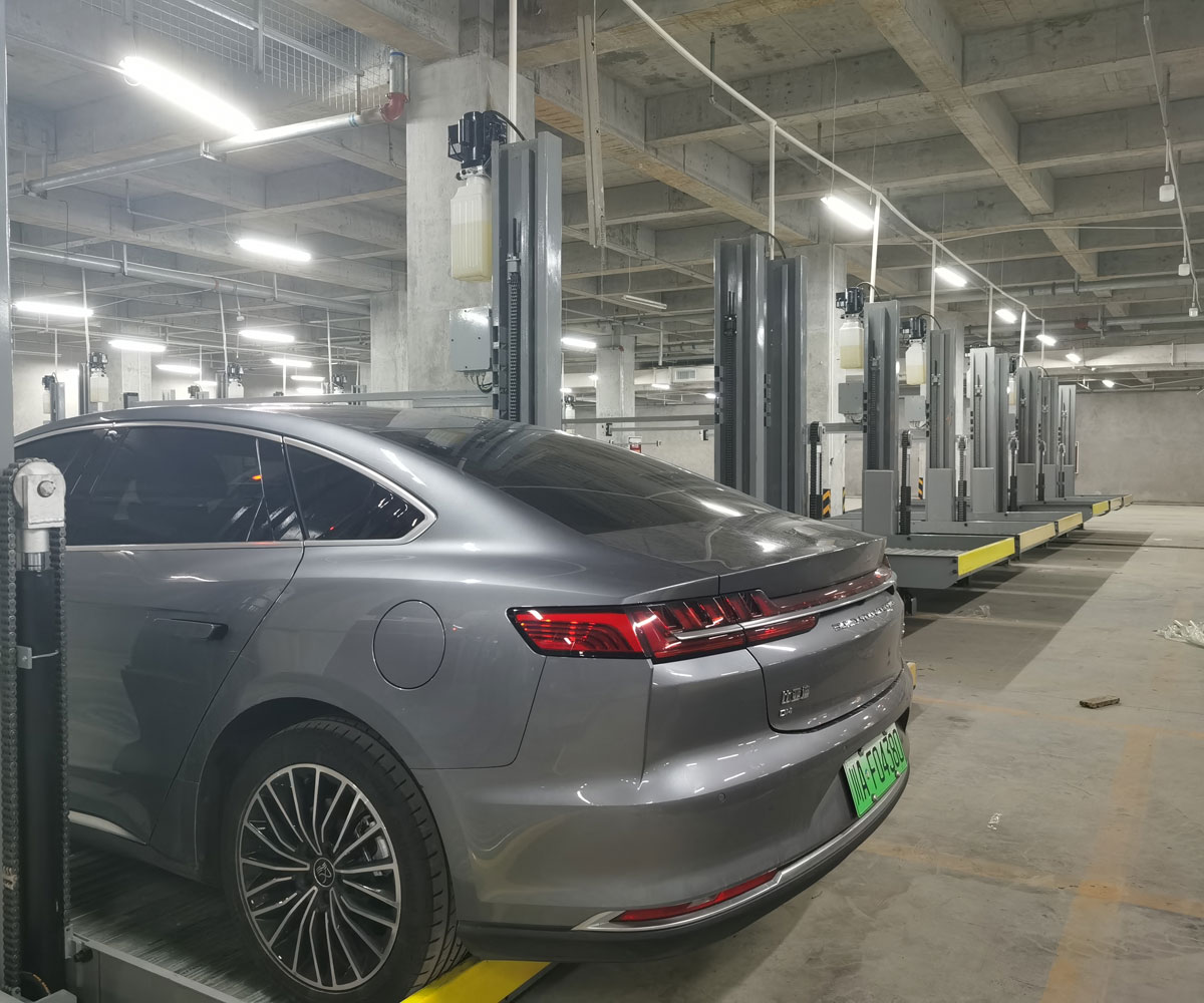如何選擇升降橫移車庫
