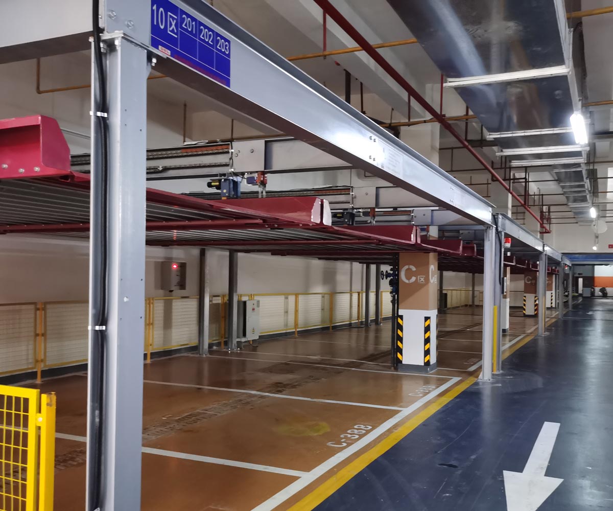 兩層升降式機械停車場