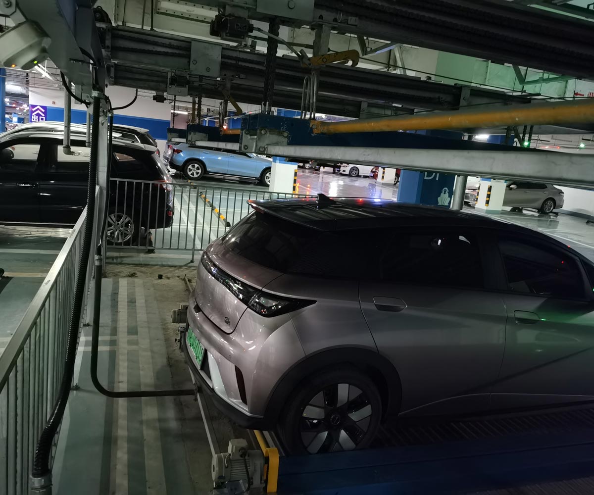 PSH3三層升降橫移立體車庫設備